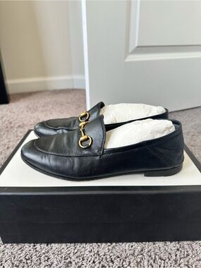 Gucci Black Leather Loafers with Gold Horsebit
